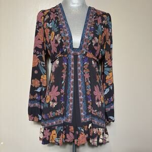 Free People Black Floral V-Neck Long Sleeve Tunic